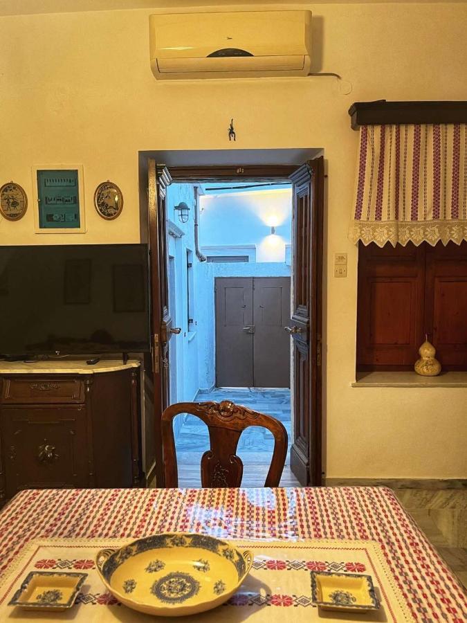 Partarolos Traditional House Apérathos Екстериор снимка